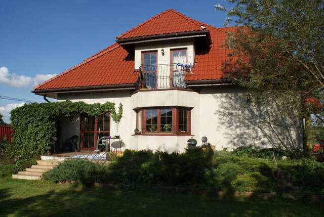 Виллы Comfortable house with garden Mańki-33